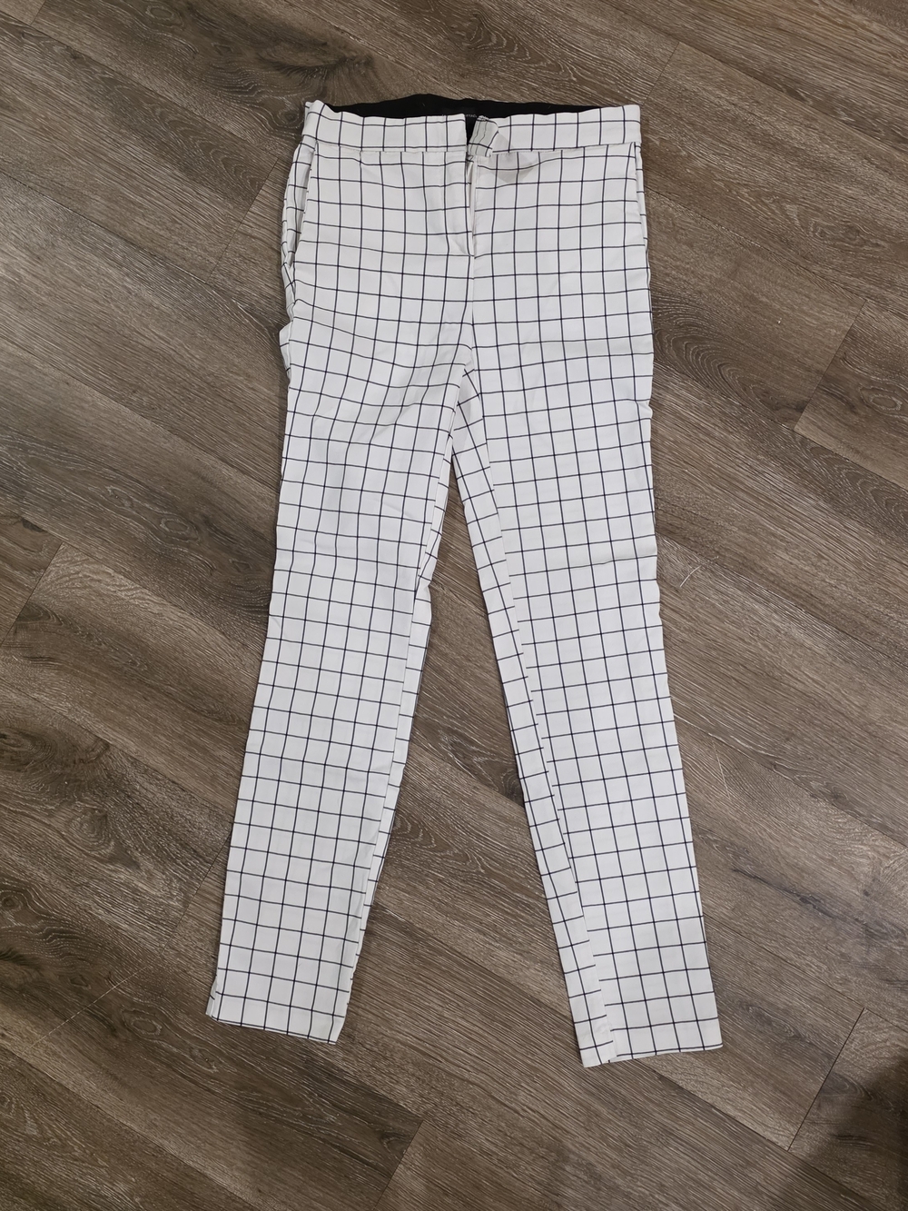 Adrienne Vittadini Black and White Grid Pants
